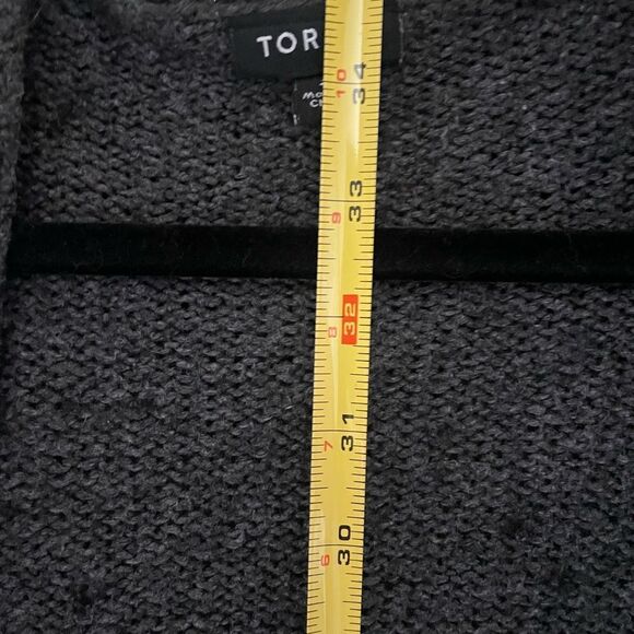 Torrid Gray Tattoo Print Women’s Cardigan Torrid size 2 - Picture 10 of 13